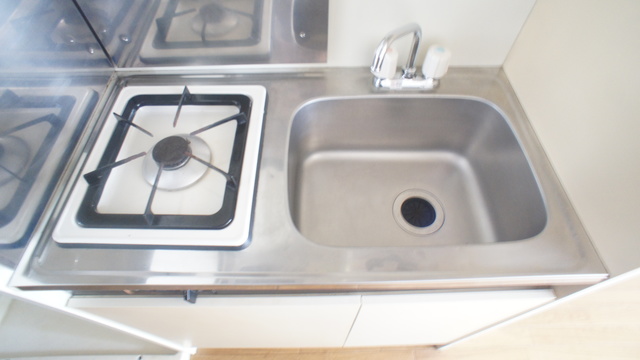 キッチン　１口ガスコンロ設置済！お引越し後すぐにお料理できます☆