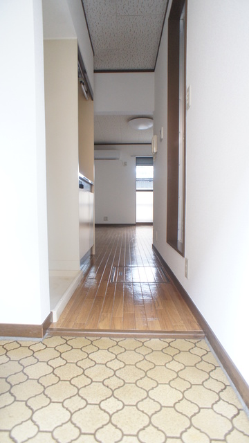 玄関　使いやすい間取で室内を無駄なく使えますね！