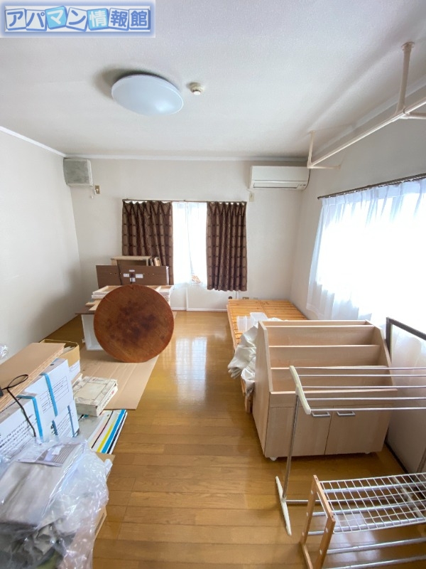 居室・リビング　※家具の準備中