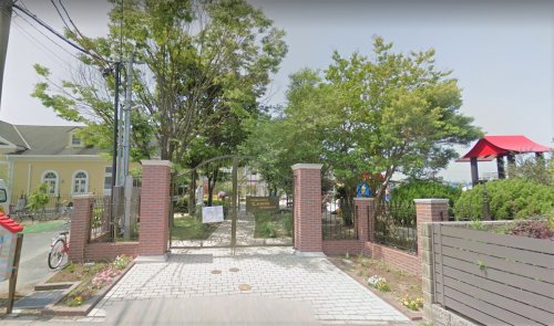 幼稚園・保育園　認定こども園アイハウス（幼稚園・保育園）まで152m