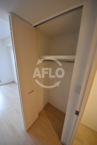 収納　アドバンス大阪グロウス　クローゼット