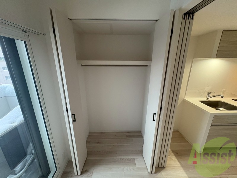 収納　収納もバッチリあるのでお部屋が片付きますよ！