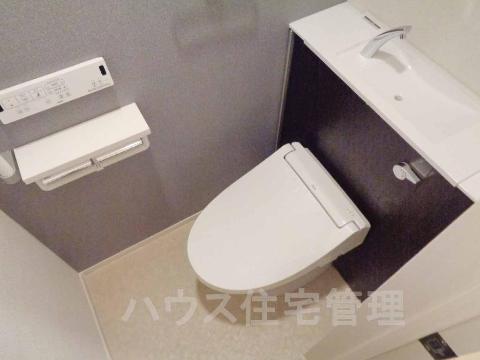 トイレ　シャワー付トイレ