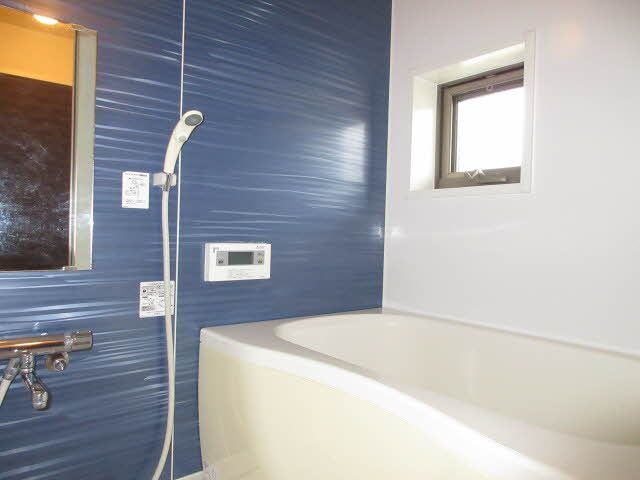バス・シャワールーム　浴室