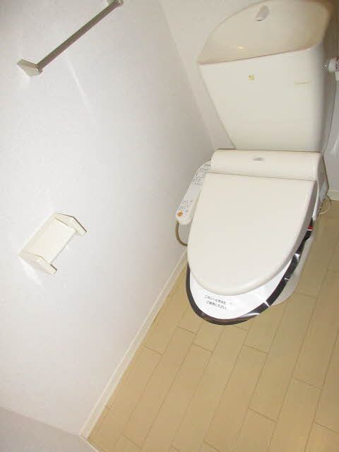 トイレ　トイレ