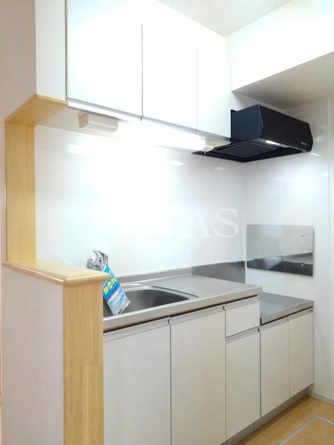 キッチン　同型タイプの写真です