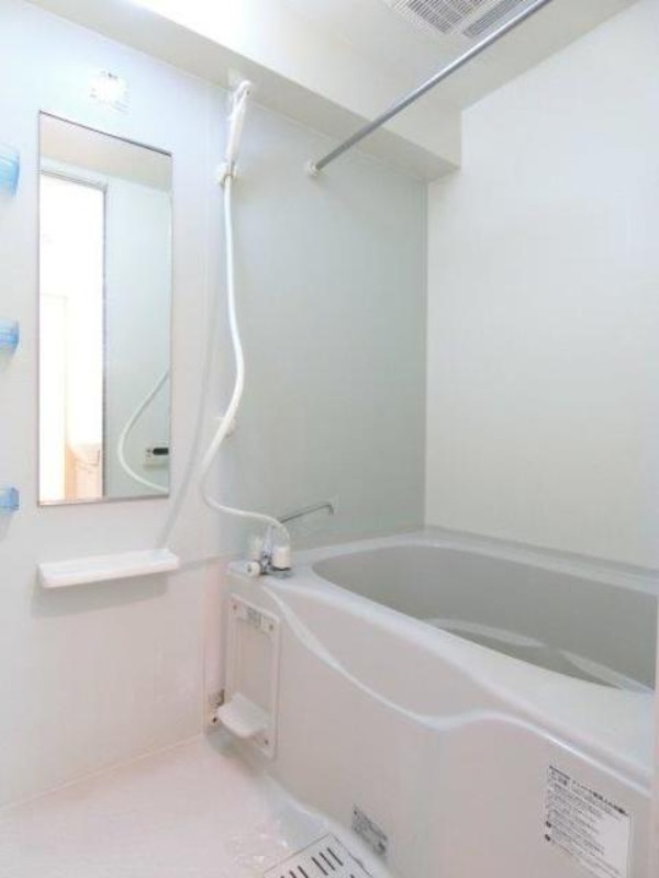 バス・シャワールーム　図面と現状に相違がある場合には現状を優先