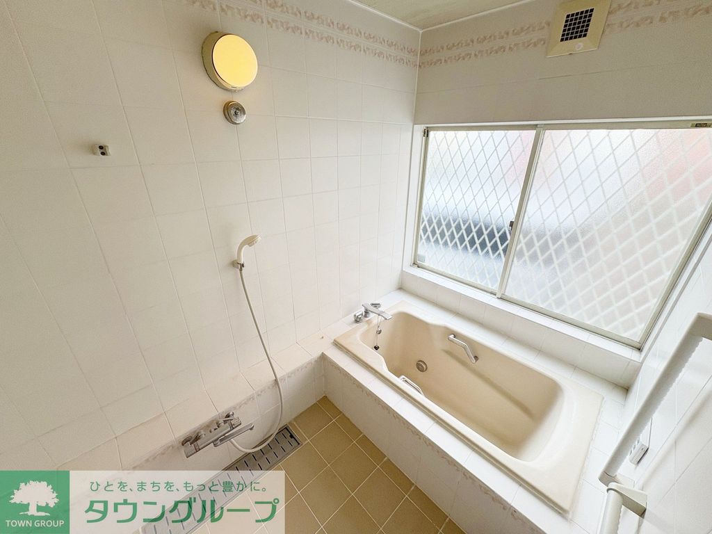 バス・シャワールーム　お問合せはタウンハウジングまで！※現地待合わせ相談可能