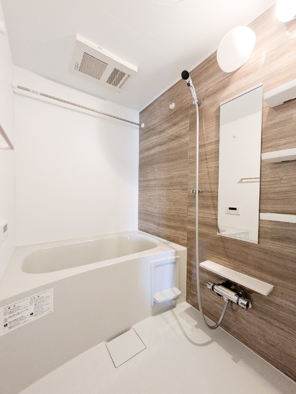 バス・シャワールーム　図面と現状に相違がある場合には現状を優先