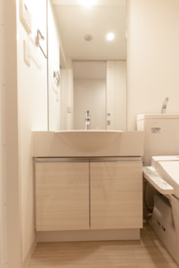 洗面設備　※別部屋の参考写真です。