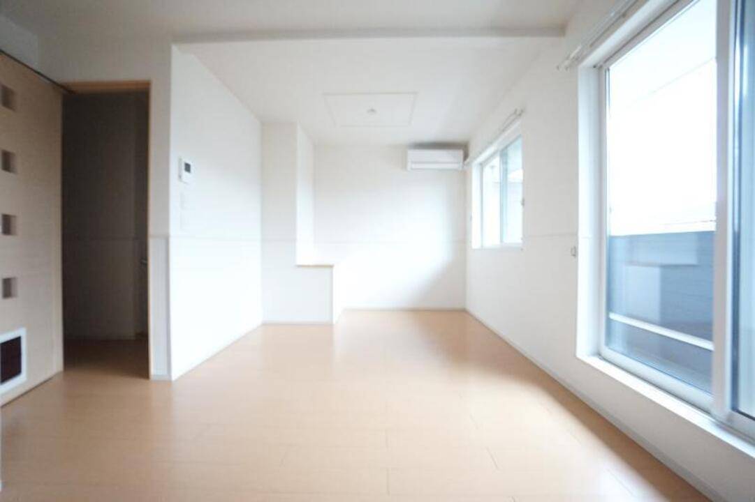 居室・リビング　リビング