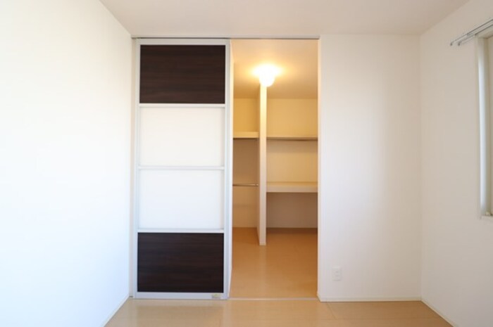 収納　サービスルーム