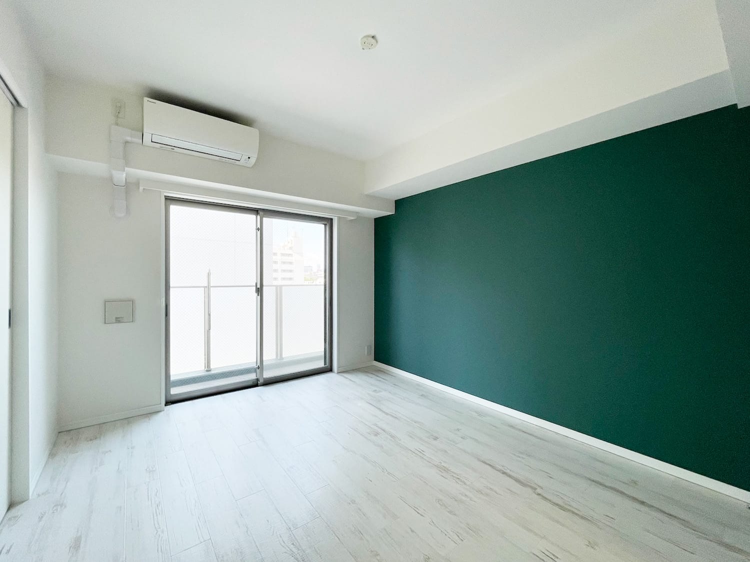 居室・リビング　ログ駒込※同タイプ参考写真