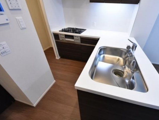 キッチン　☆調理も捗るシステムキッチン☆