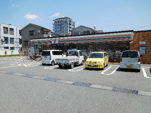 コンビニ　セブンイレブン 高槻南芥川町店（コンビニ）まで157m