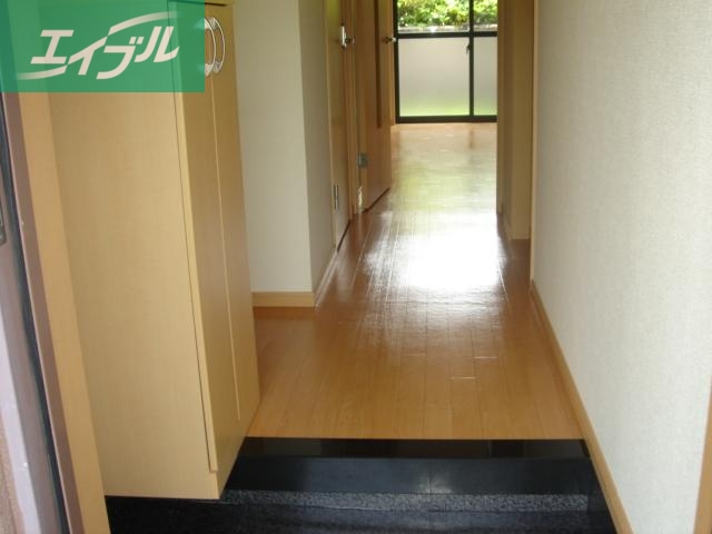 玄関　玄関（イメージ）