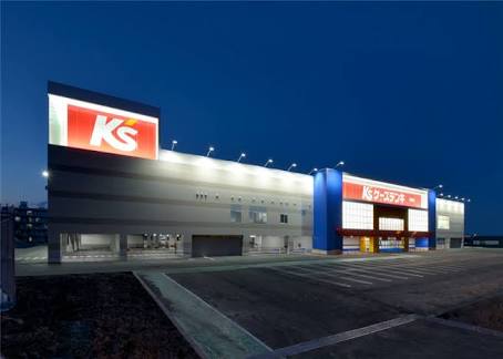 ホームセンター　ケーズデンキ月寒店（ホームセンター）まで374m