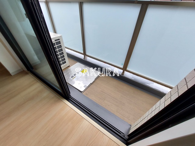 バルコニー　暖かな日差しのふりそそぐバルコニー♪