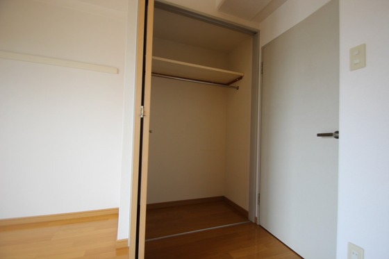 収納　※別の部屋の写真です※