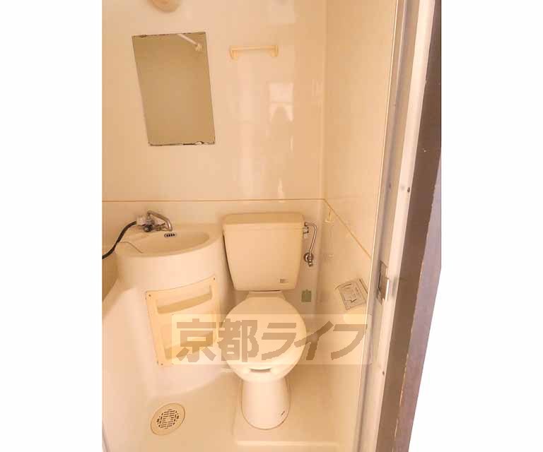 トイレ　清潔感のあるトイレ。