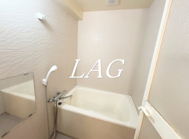 バス・シャワールーム　お風呂です。