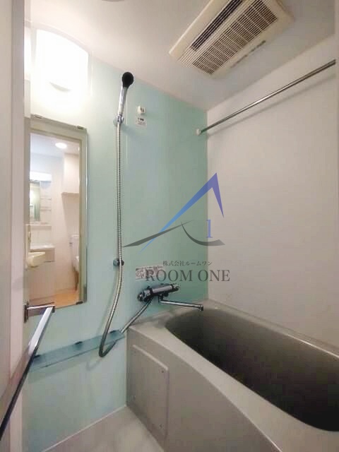 バス・シャワールーム　お風呂です。