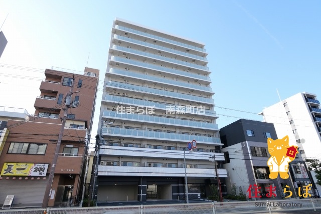 建物外観　「見ないで終わるには、惜しすぎる。」