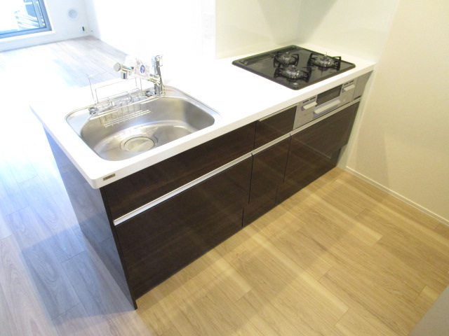 キッチン　★グリル付きガス３口システムキッチン★