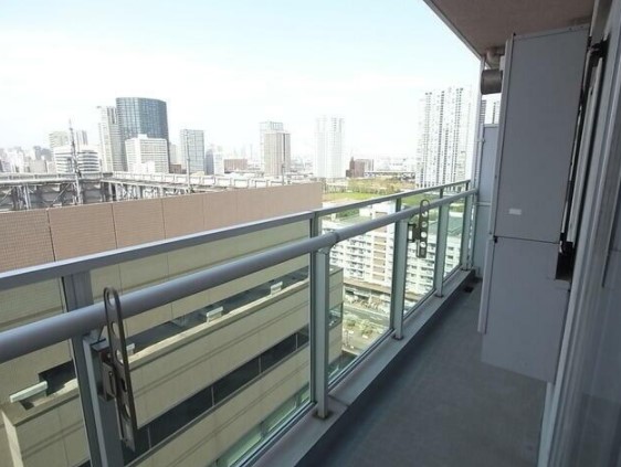 バルコニー　バルコニー