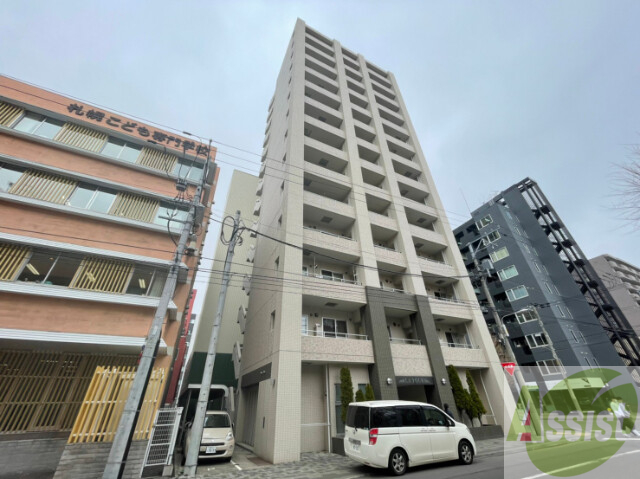 建物外観　札幌市中央区北一条西「ラトゥール」