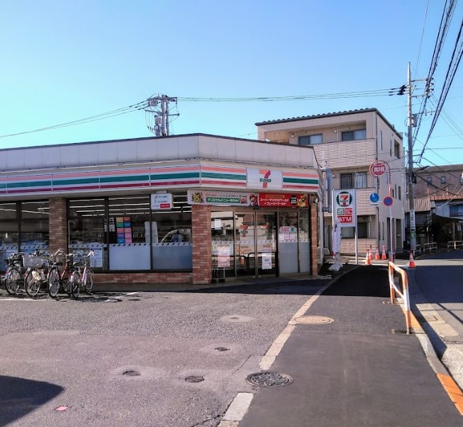 コンビニ　セブンイレブン 足立宮城1丁目店（コンビニ）まで487m