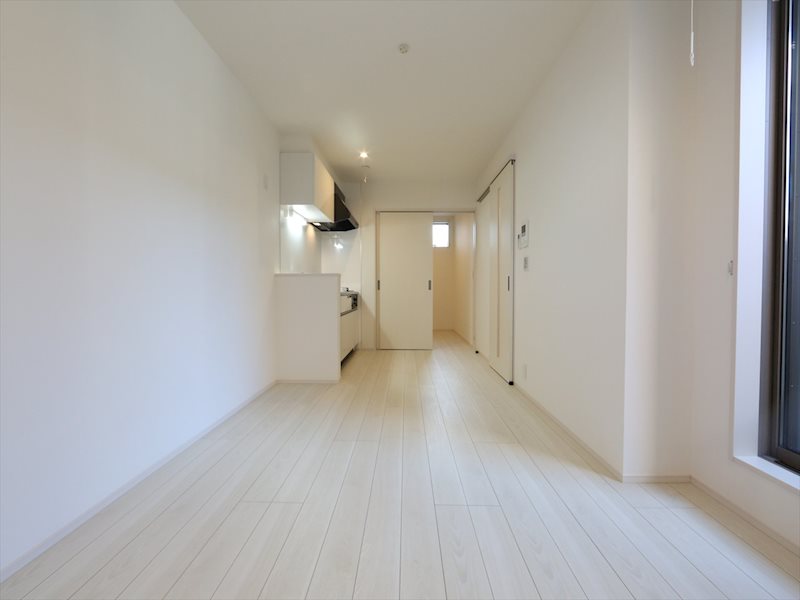 その他　ＬＤＫ9.6帖　システムキッチン　エアコン完備