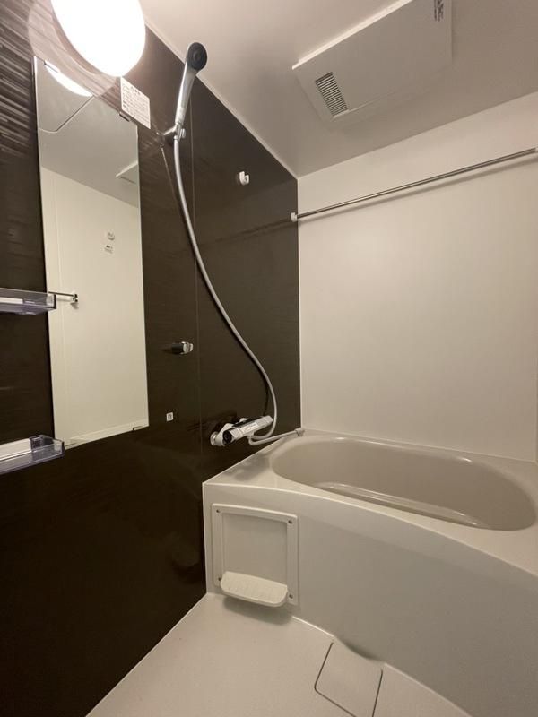 バス・シャワールーム　※別部屋参照