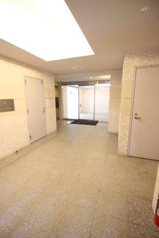 ロビー　コンフォラス千石　文京区千石2