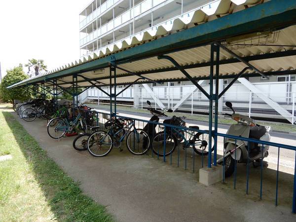 スーパー　西友　衣笠店（スーパー）まで1199m