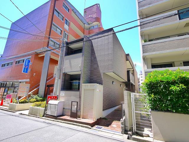 建物外観　落ち着いた雰囲気の外観です