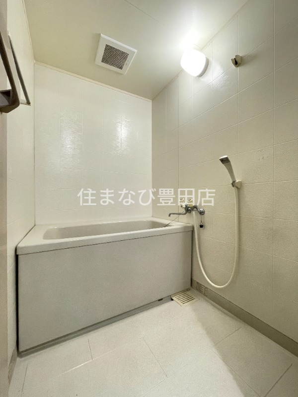 バス・シャワールーム　別部屋写真