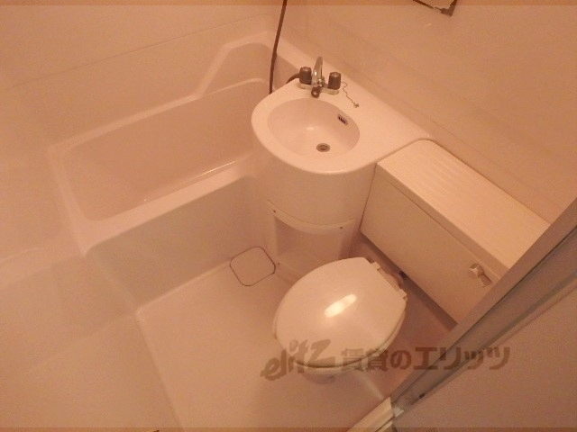 バス・シャワールーム　ユニットバス