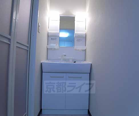 洗面設備　独立洗面所あり