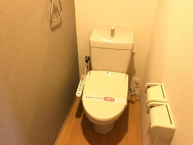 トイレ　シャワー付トイレ