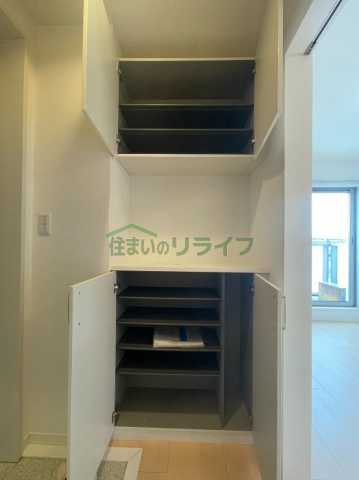 玄関　ヴィラハイブリッジの玄関