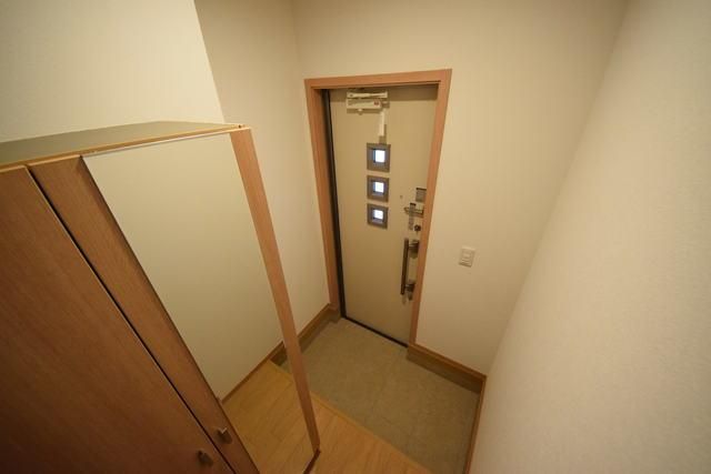 玄関　収納付き玄関です