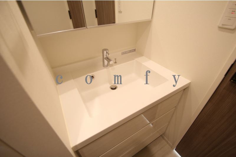 洗面設備　独立洗面台