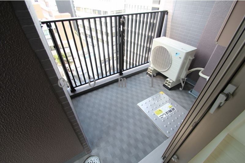 バルコニー　バルコニー