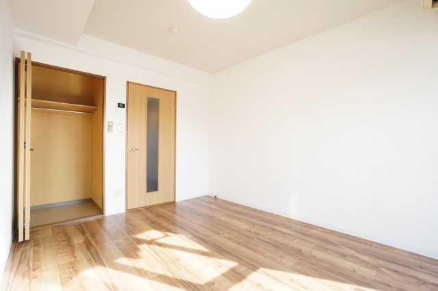 その他　※同物件・反転タイプの写真です。