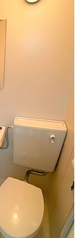 トイレ　※同仕様写真含む