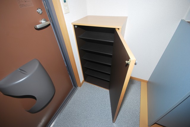 その他設備　シューズボックス