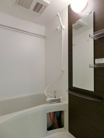 バス・シャワールーム　リブリ子安