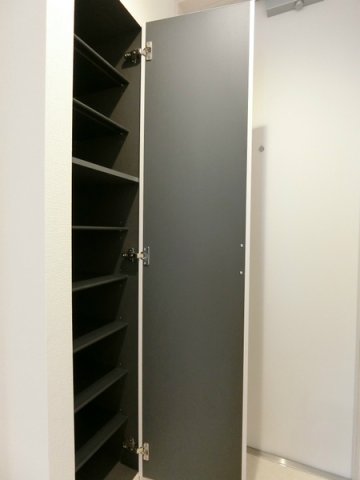 収納　リブリ子安