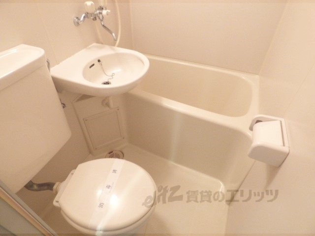 バス・シャワールーム　ユニットバス